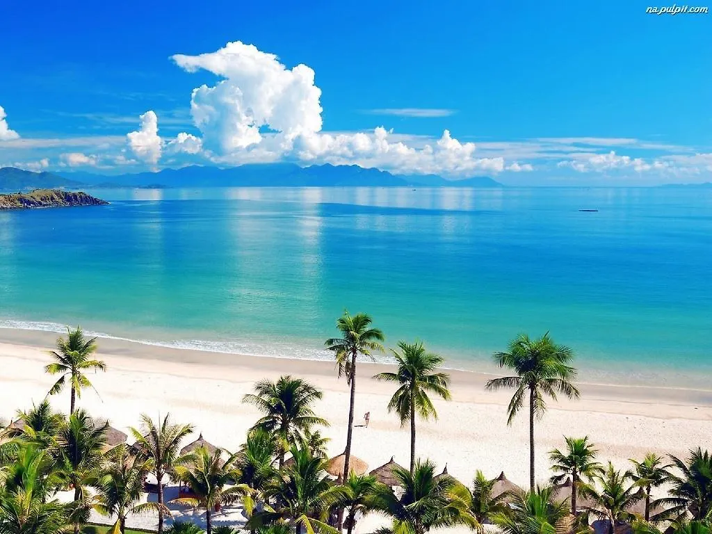 Sunny Hotel Nha Trang