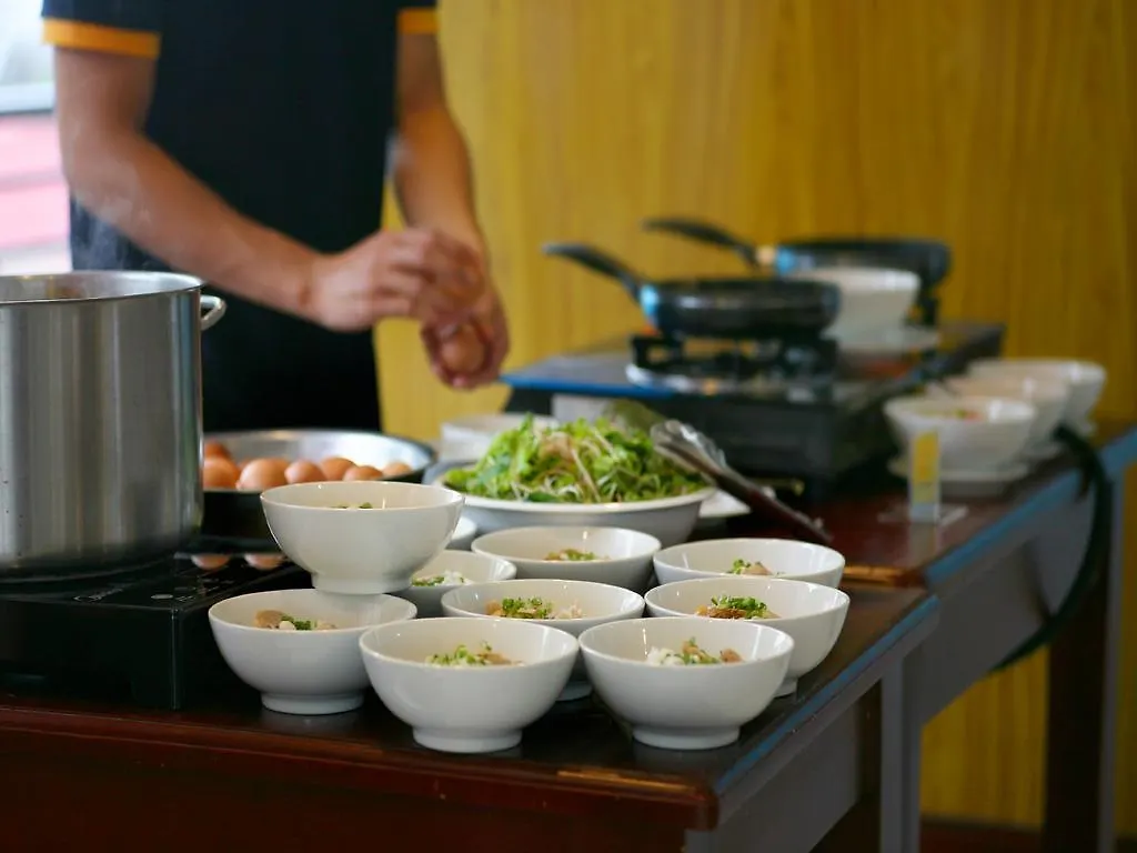 Sunny Hotel Nha Trang