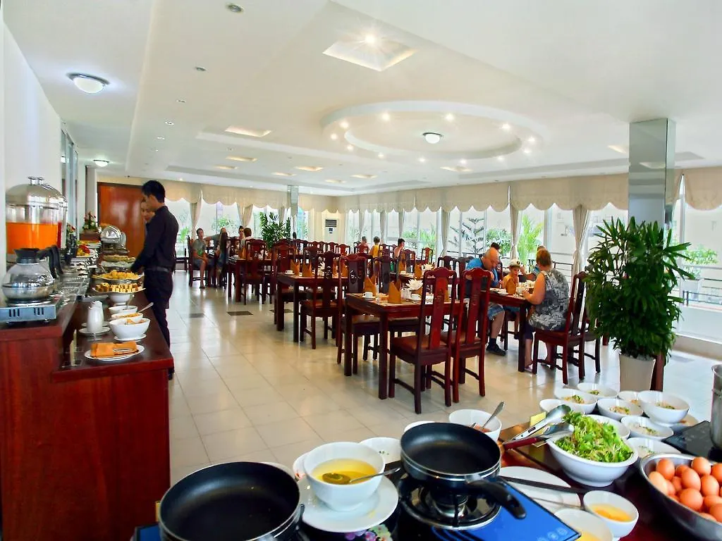 Sunny Hotel Nha Trang