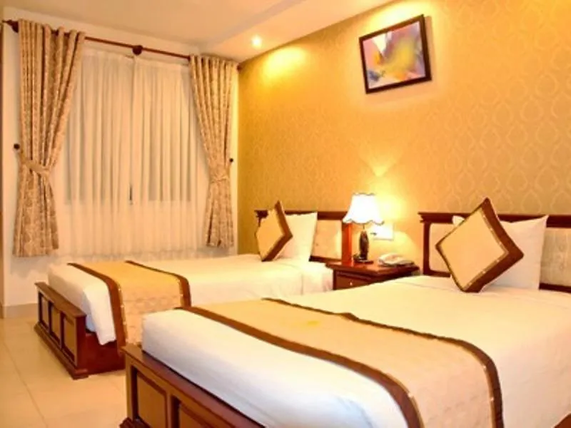 Sunny Hotel Nha Trang 3*,