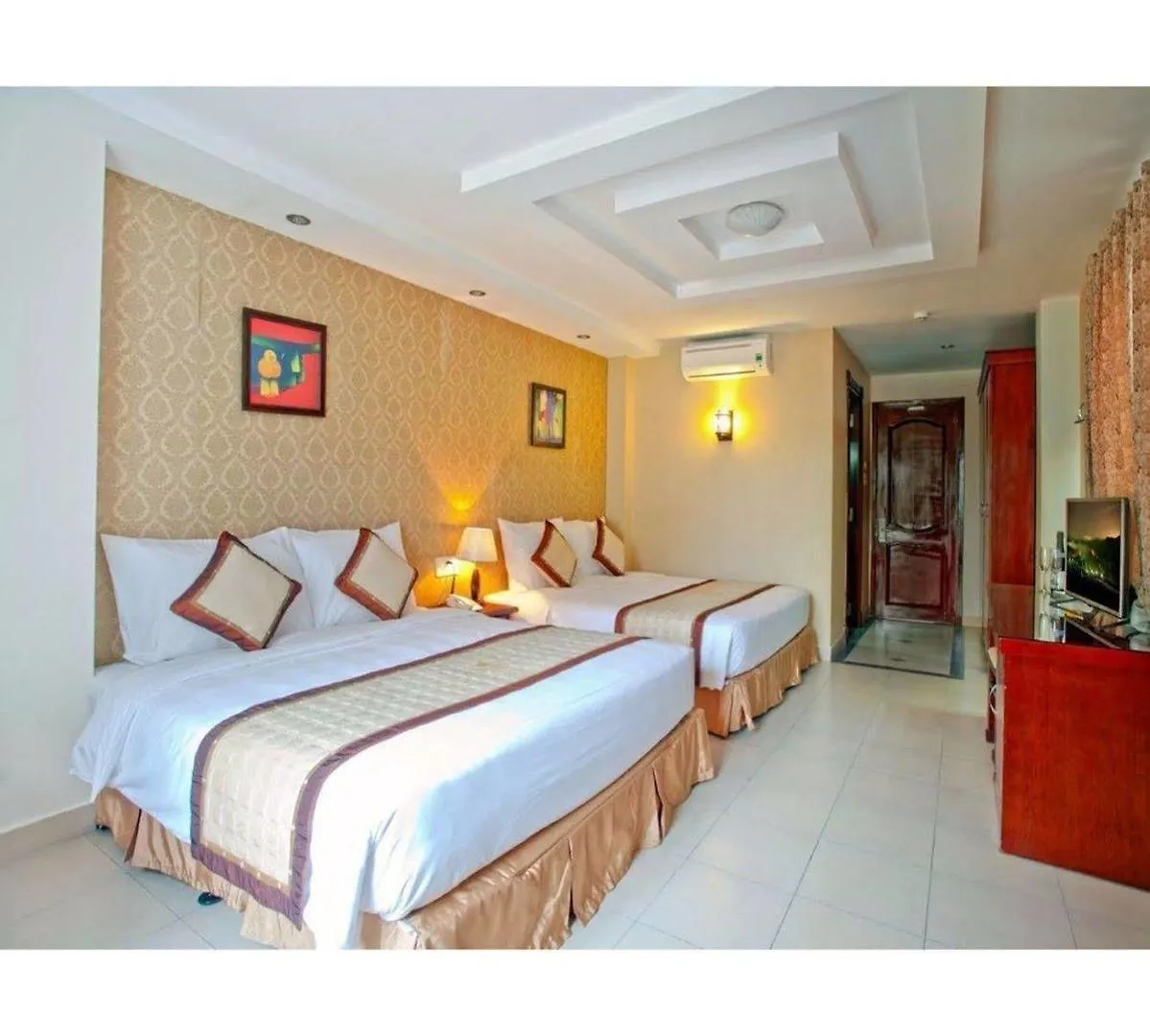 Sunny Hotel Nha Trang