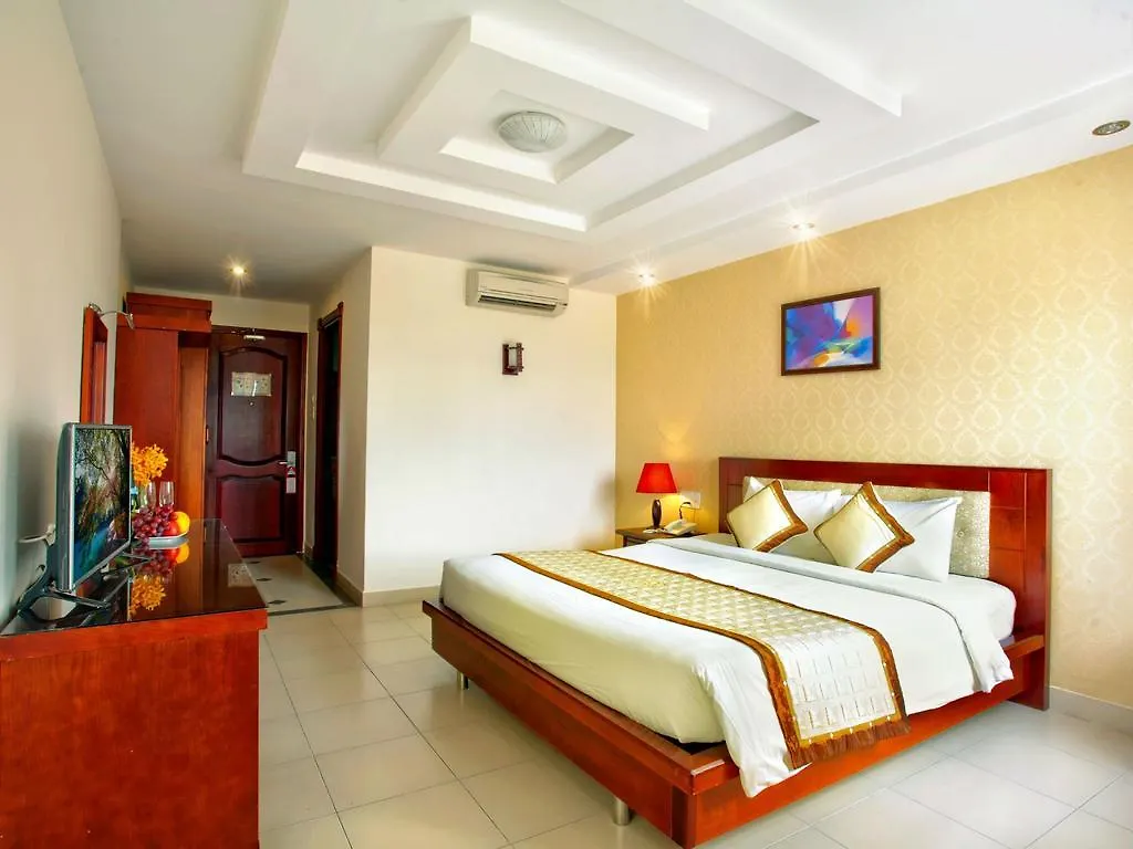 Sunny Hotel Nha Trang