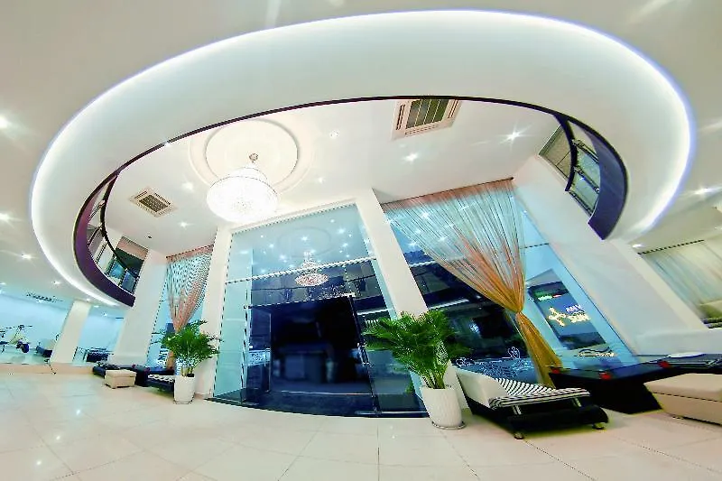Sunny Hotel Nha Trang 3*,